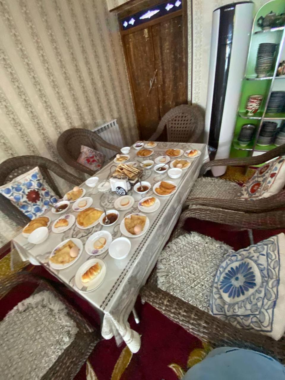Khiva Otabek B&B Hotel Buitenkant foto