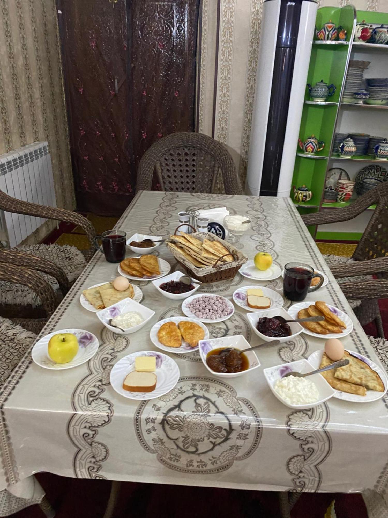 Khiva Otabek B&B Hotel Buitenkant foto
